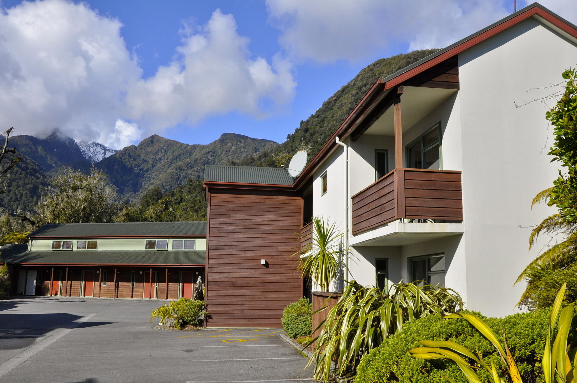 Punga Grove Motell Franz Josef Exteriör bild